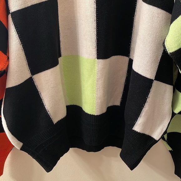 Vintage Gianni Versace Seeater. Size VI (54) (XXL) - Picture 5 of 8